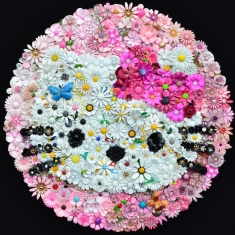Hello Kitty - 32 x 32 Vintage Flower Pins Just concluded a world tour of Pop Museums.